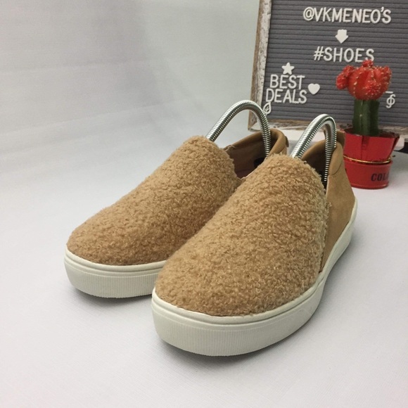 Dr. Scholl's Shoes - NEW Dr. Scholl’s Delight Cozy Slip-ons